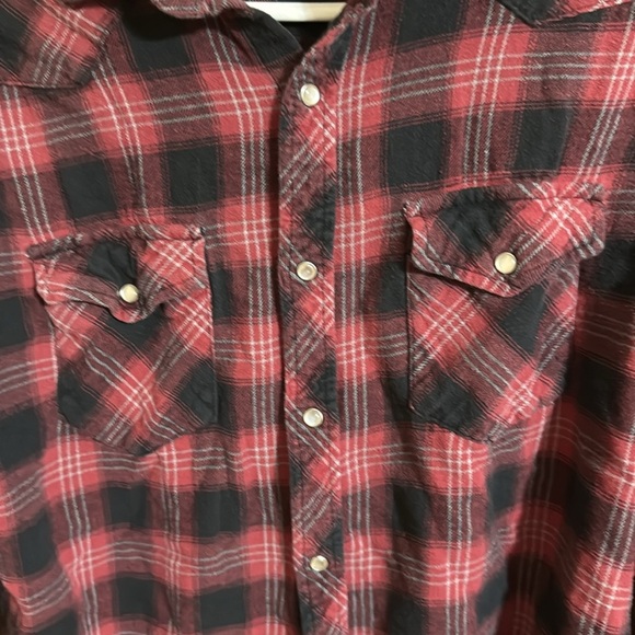 Wrangler Red and Black Plaid Snap Button Shirt - Picture 3 of 4